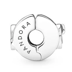 Disney Mickey And Minnie Mouse Icon Clip Charm By Pandora -Disney 4300107850215 3