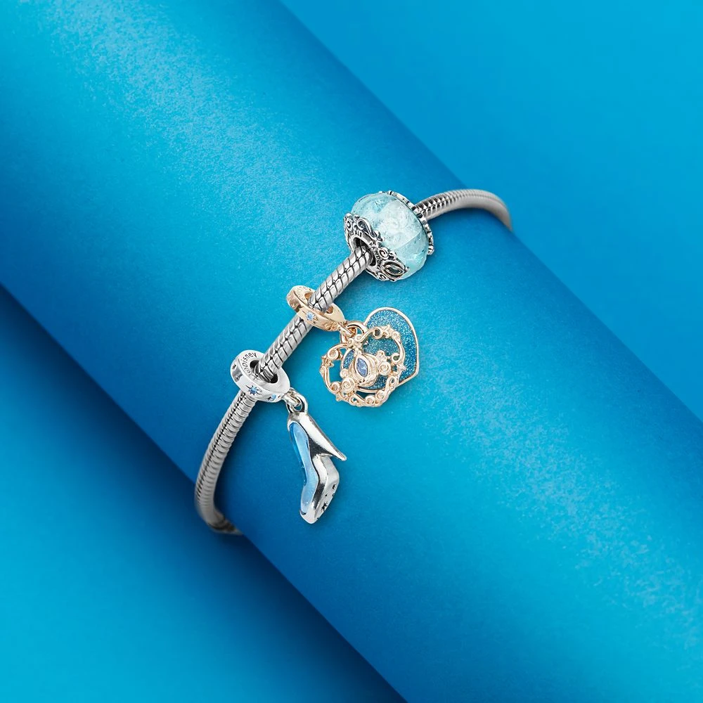Disney Cinderella Murano Glass Charm By Pandora 5 Disney Cinderella Murano Glass Charm By Pandora - Image 5