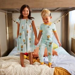 Disney Up House Nightshirt For Girls 9 Disney Up House Nightshirt For Girls -Disney 4902057393164 4