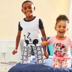 Disney Minnie Mouse PJ PALS For Girls -Disney 5005057390135 6