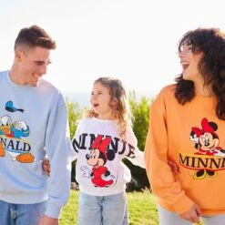Disney Minnie Mouse Pullover Sweatshirt For Adults -Disney 5201057340193 3