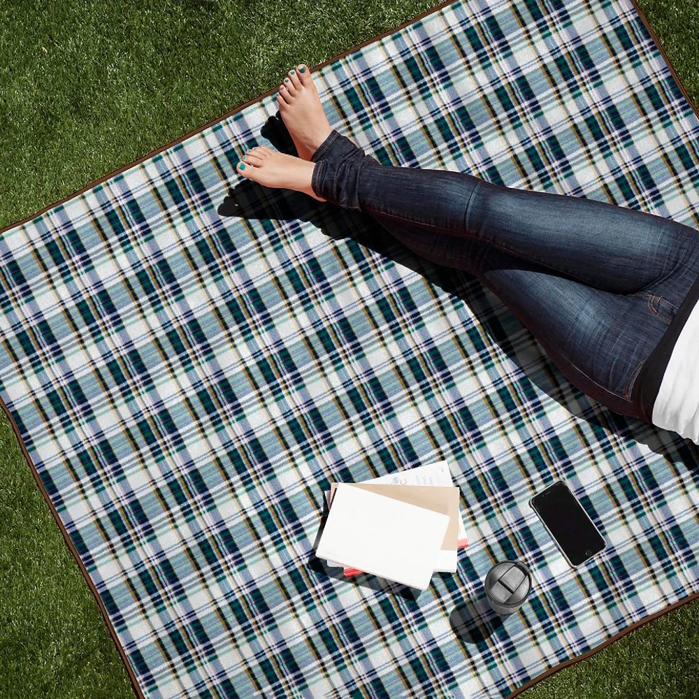 Disney Winnie The Pooh Blanket Tote Outdoor Picnic Blanket 5 Disney Winnie The Pooh Blanket Tote Outdoor Picnic Blanket - Image 5